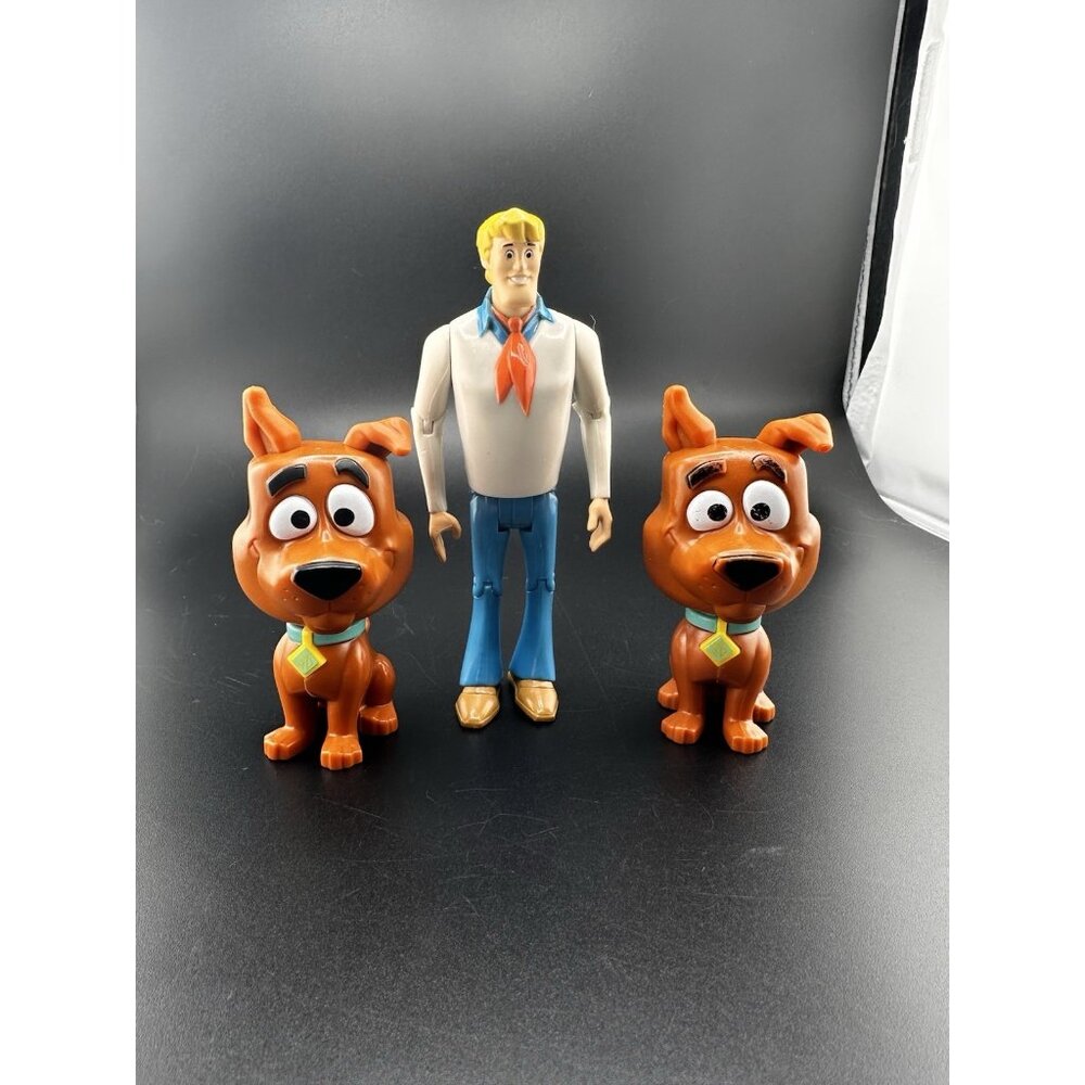 McDonald’s 2021 Happy Meal‎ Toys Scooby Doo Bobble Heads Fred Action Figure Lot
